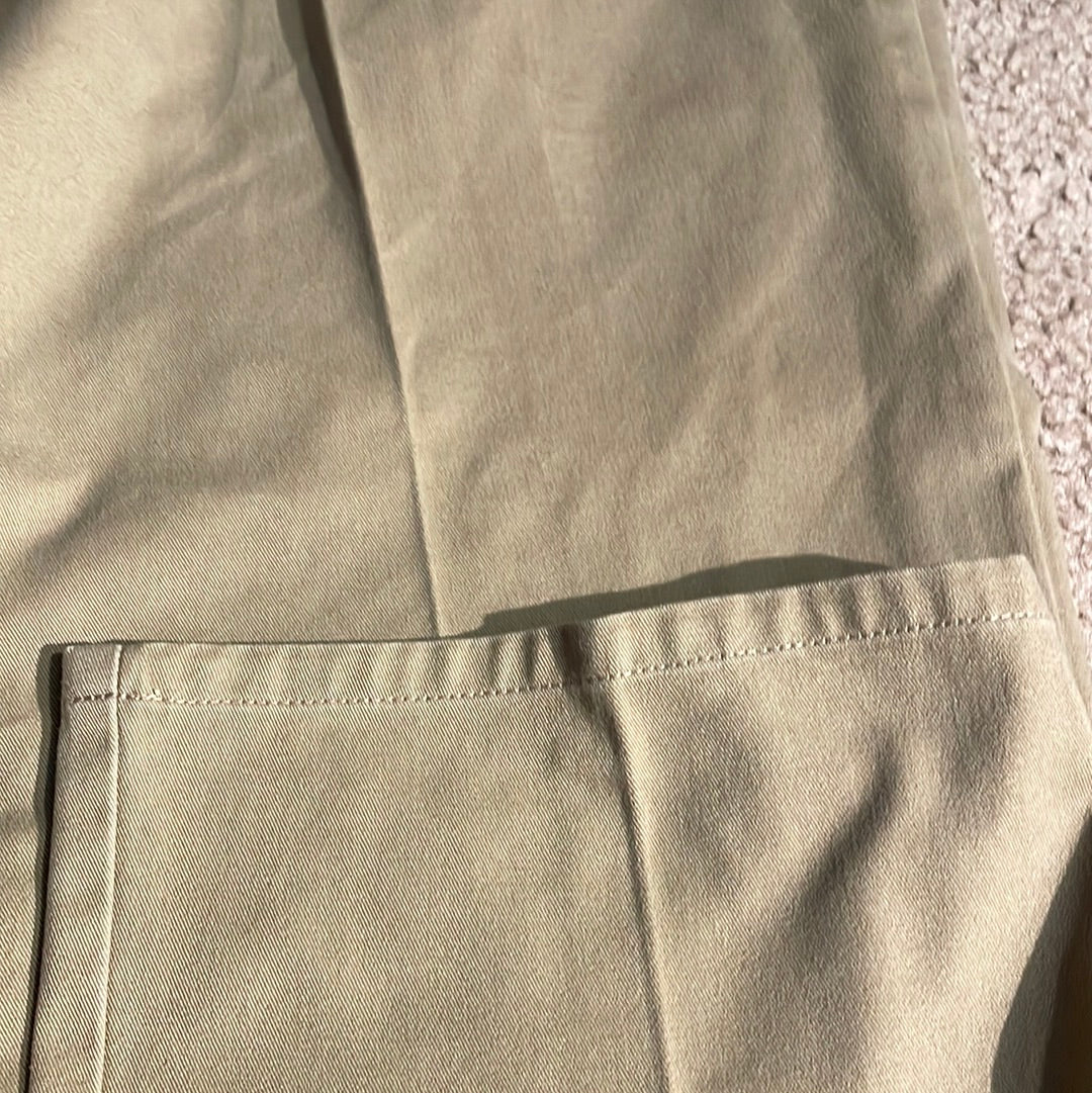 Dockers Mens Chino Pants New 32 x 29 Easy Khaki Classic Fit Flat Front